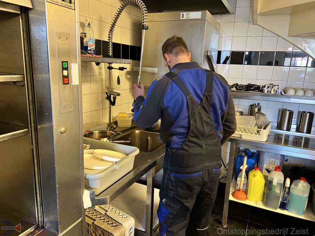 Ontstoppen Gootsteen Zeist Ontstoppen Gootsteen Zeist